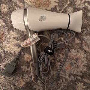 T3 Featherweight Hair-Dryer